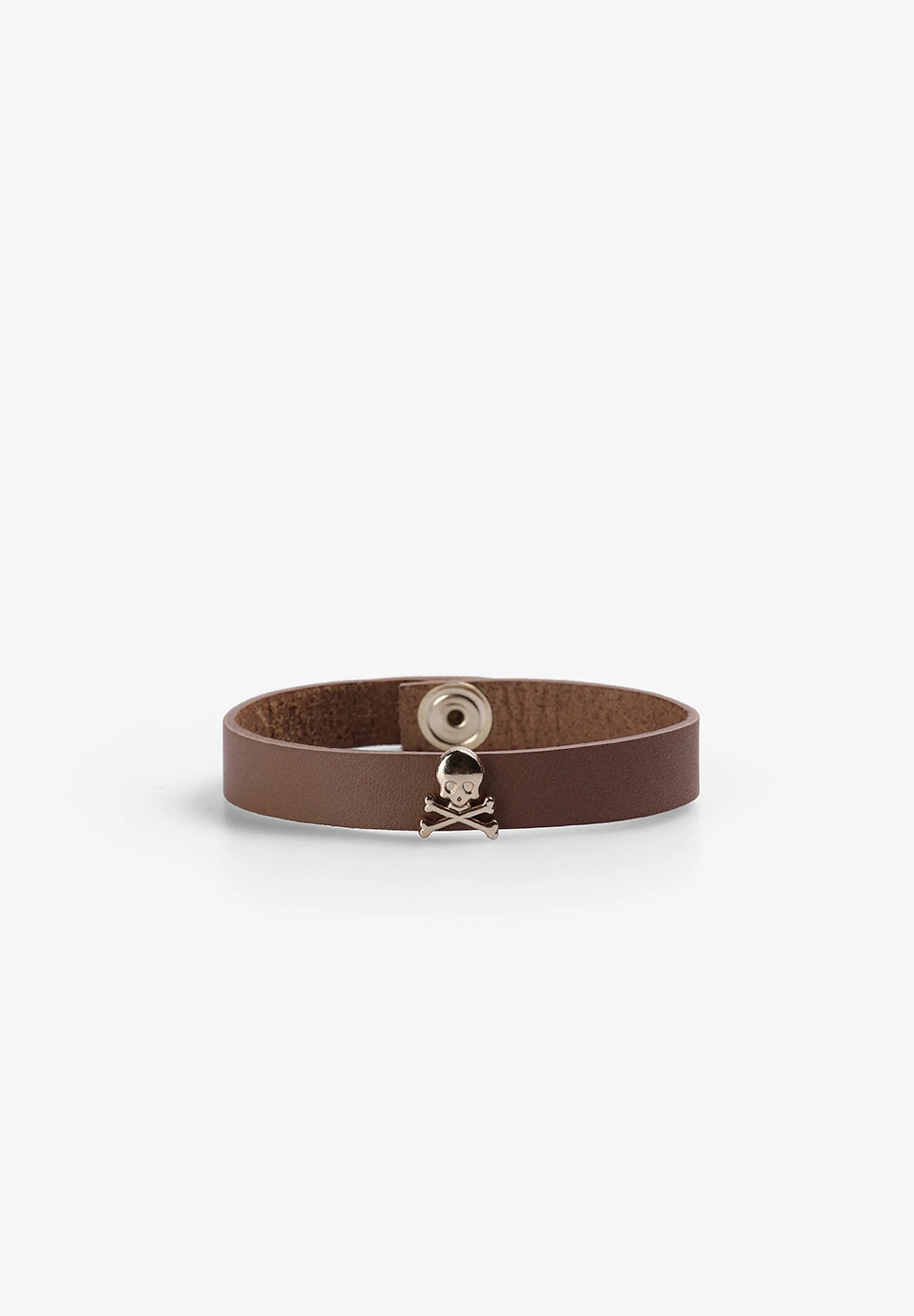LEATHER BRACELET WITH SKULLS