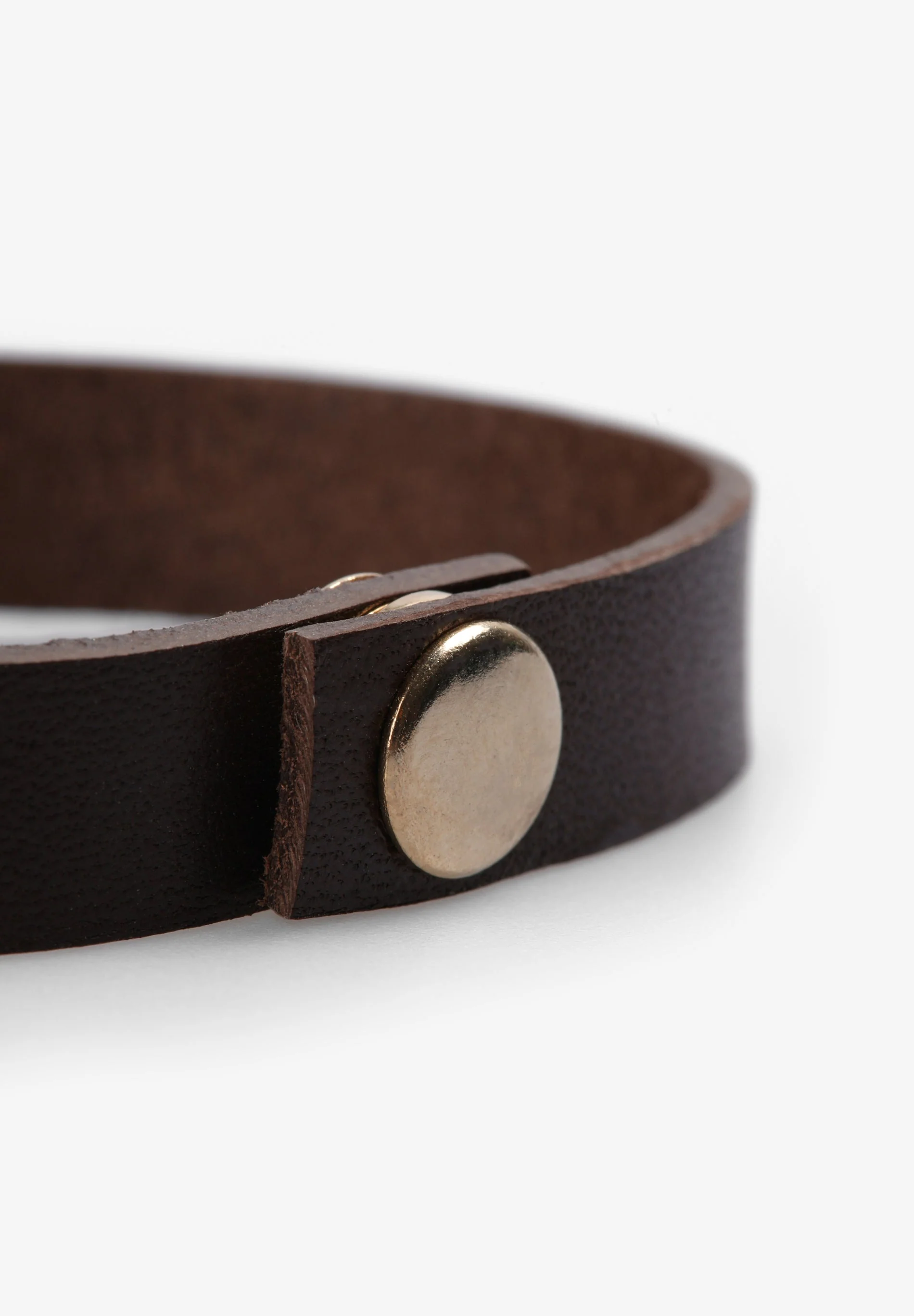 LEATHER BRACELET WITH SKULLS - Image 3