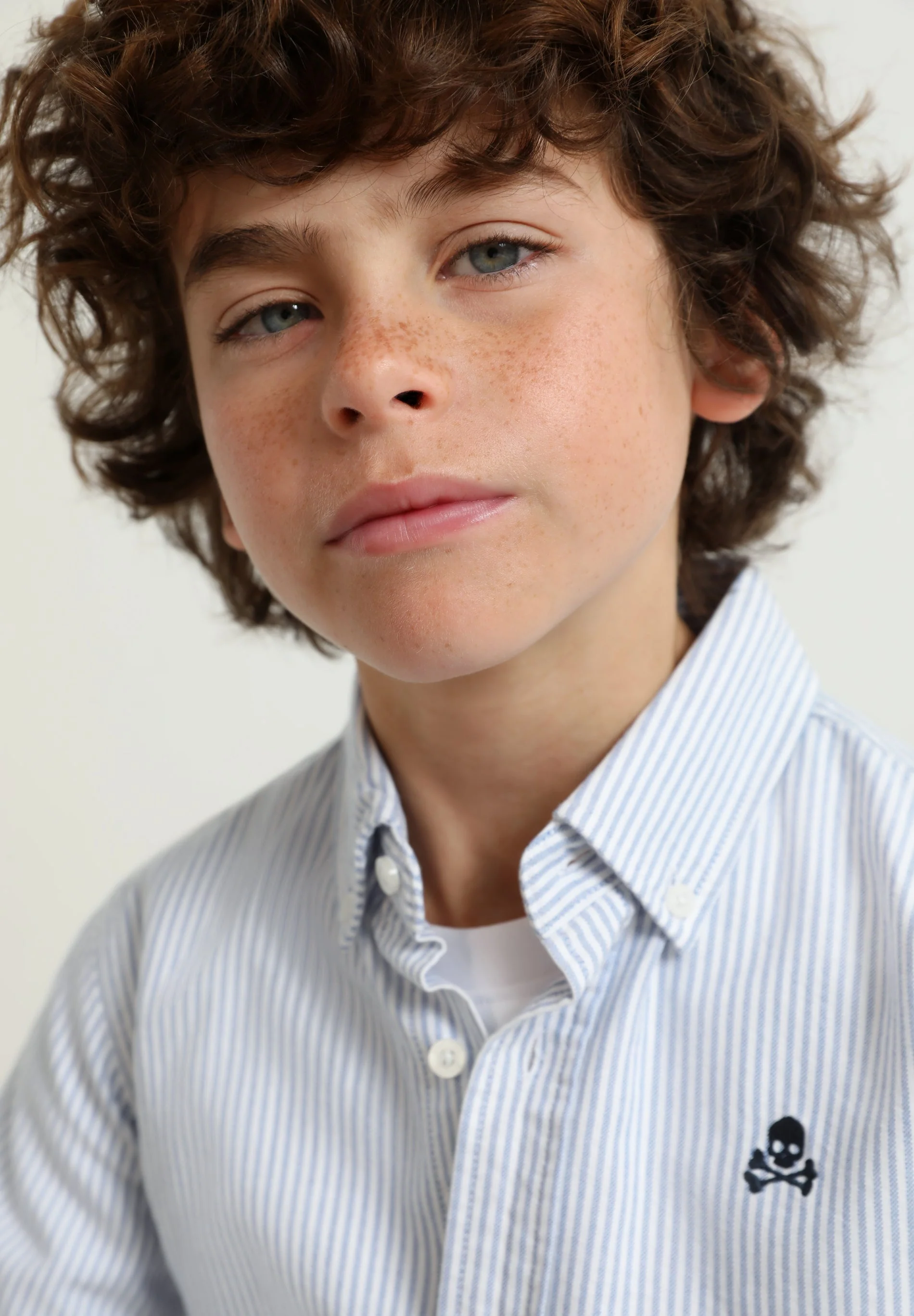 STRIPED SHIRT WITH CONTRAST SKULL - Image 3