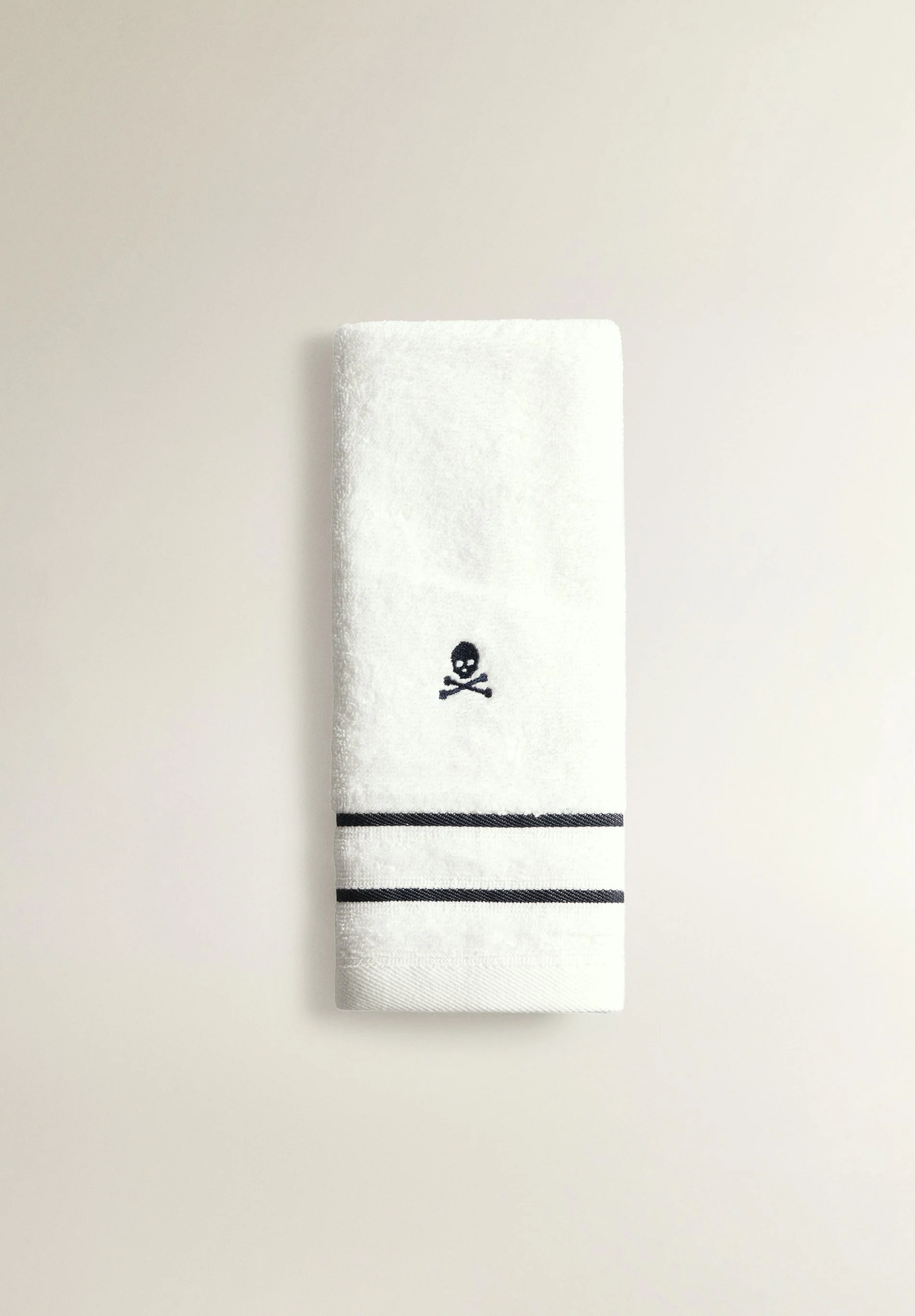 STRIPED TOWEL