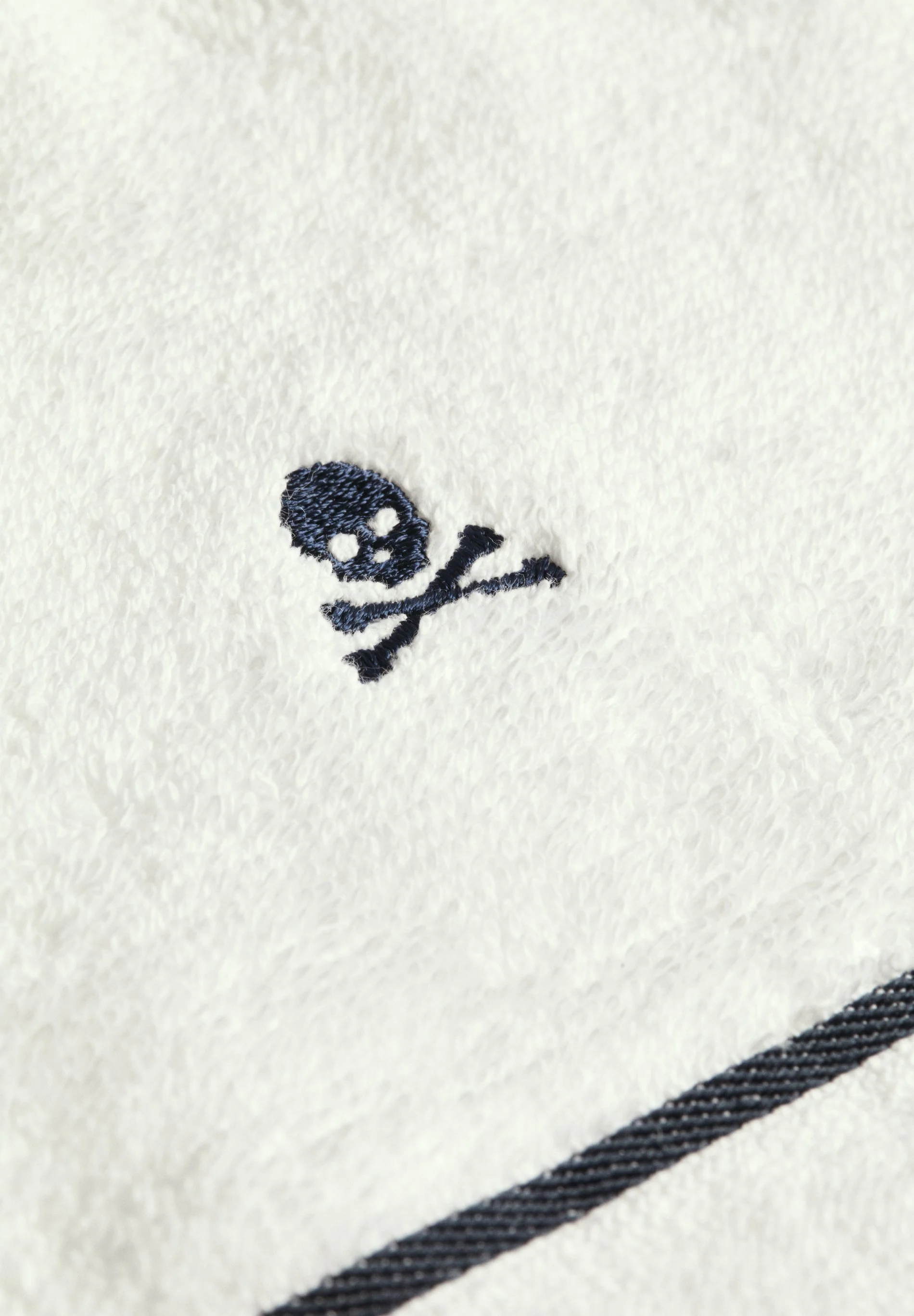 STRIPED TOWEL - Image 3