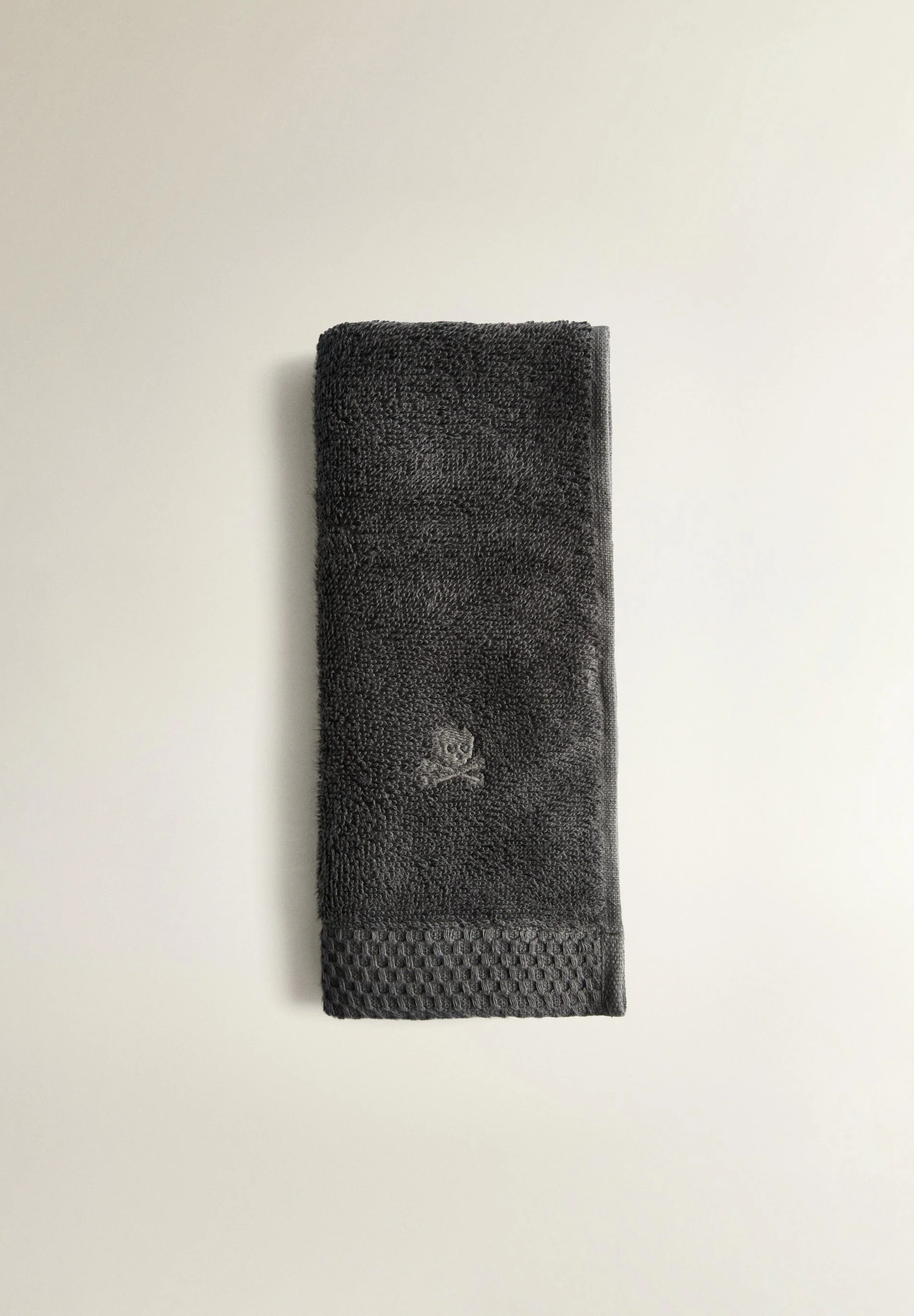 NIDUS TOWEL