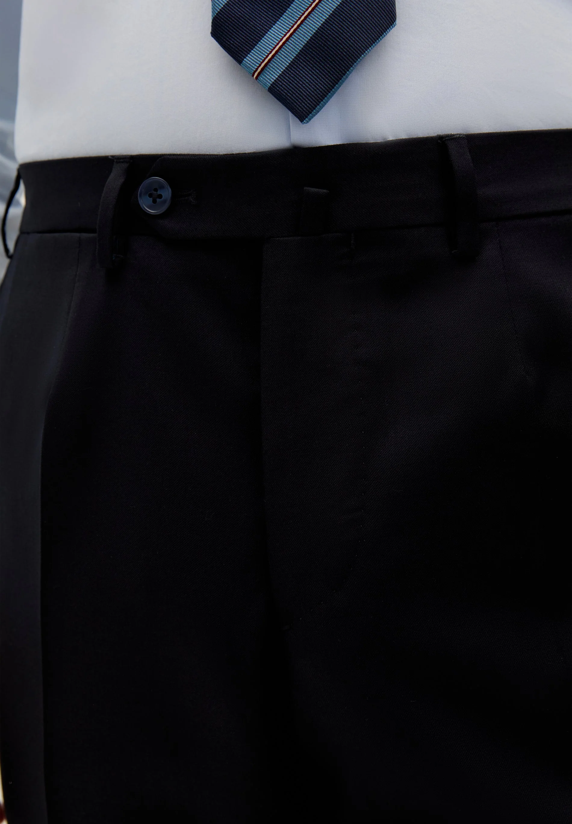 BASIC MERCER SUIT - Image 11