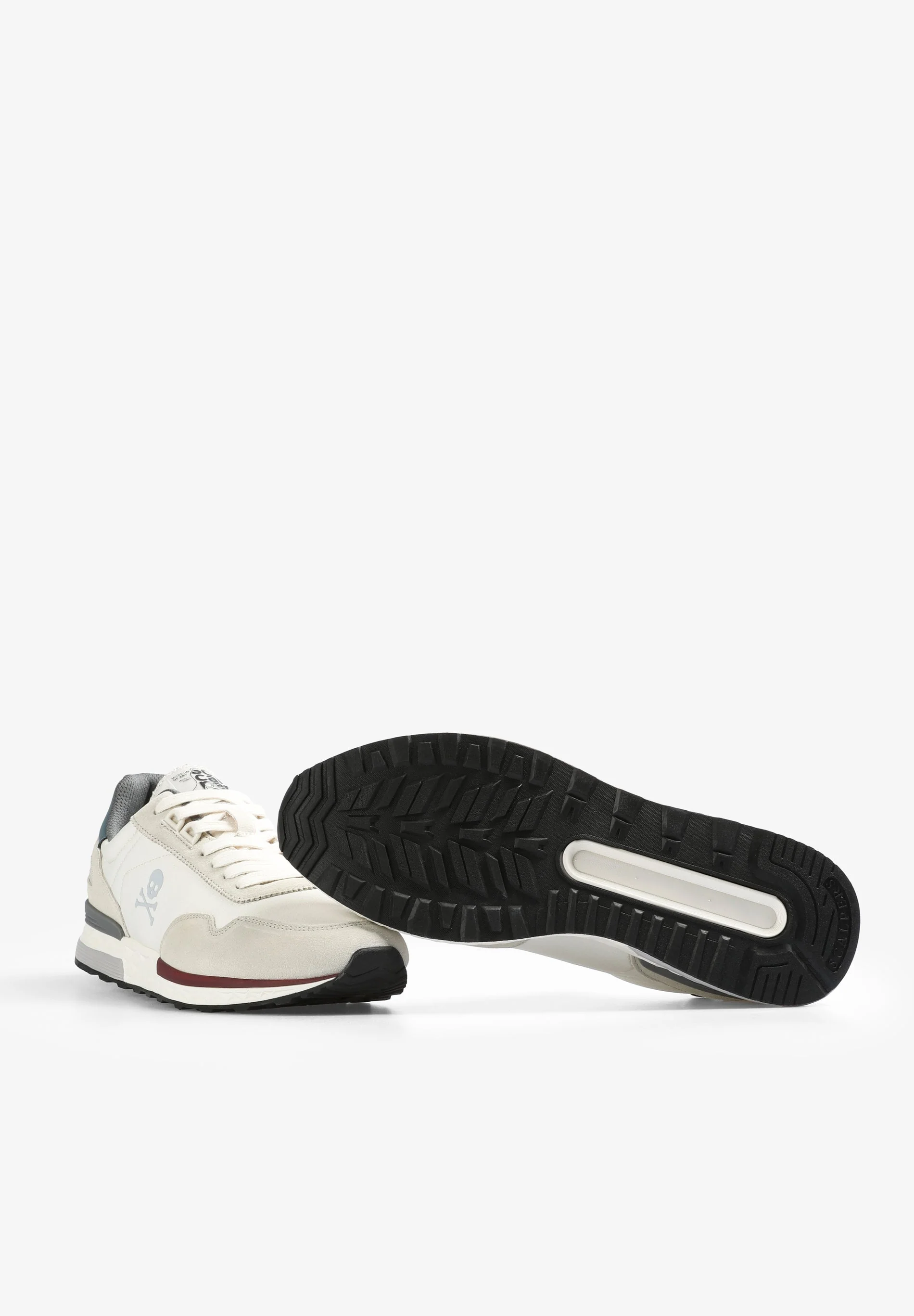 SNEAKERS WITH SIDE SKULL - Image 4