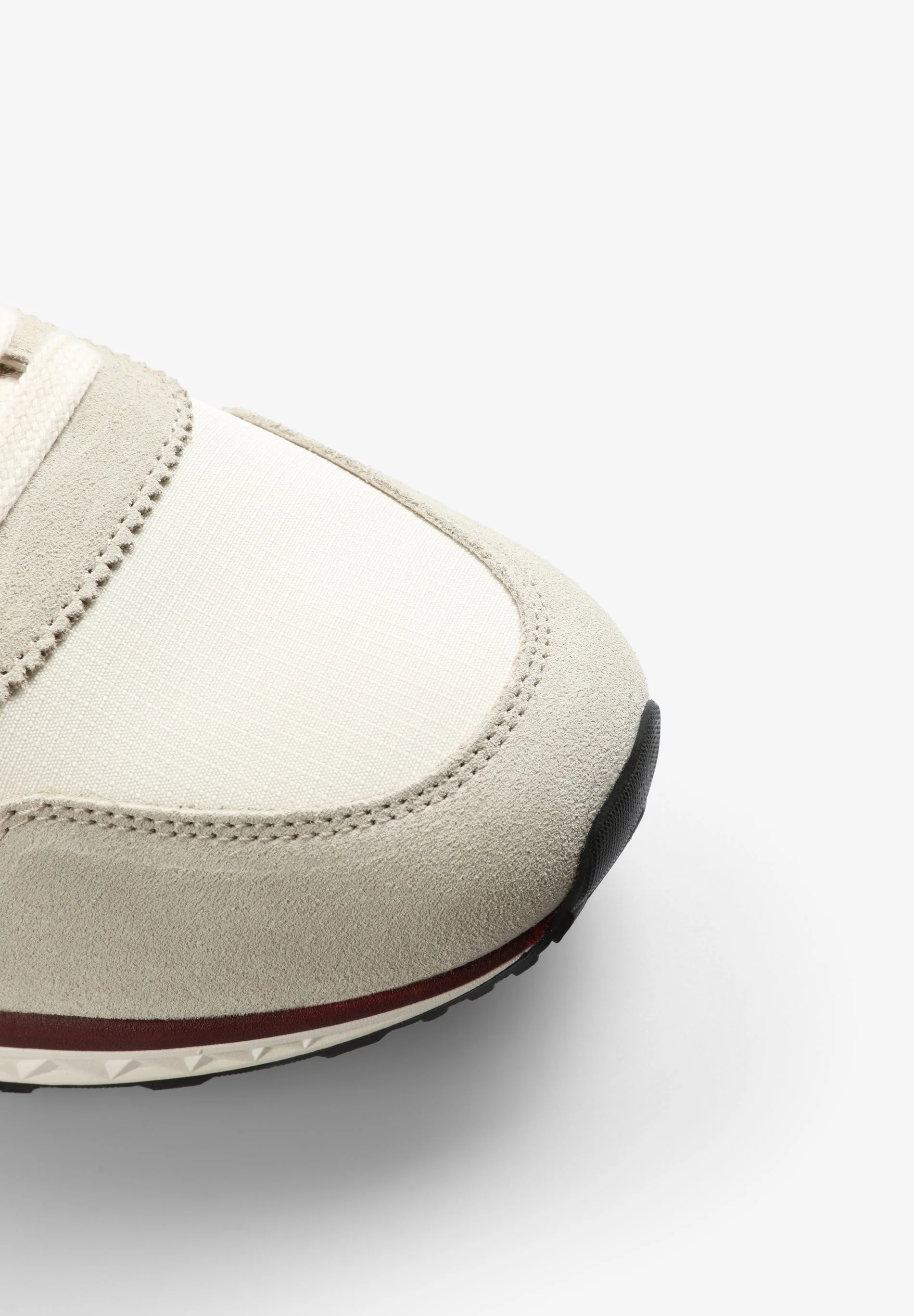SNEAKERS WITH SIDE SKULL - Image 5