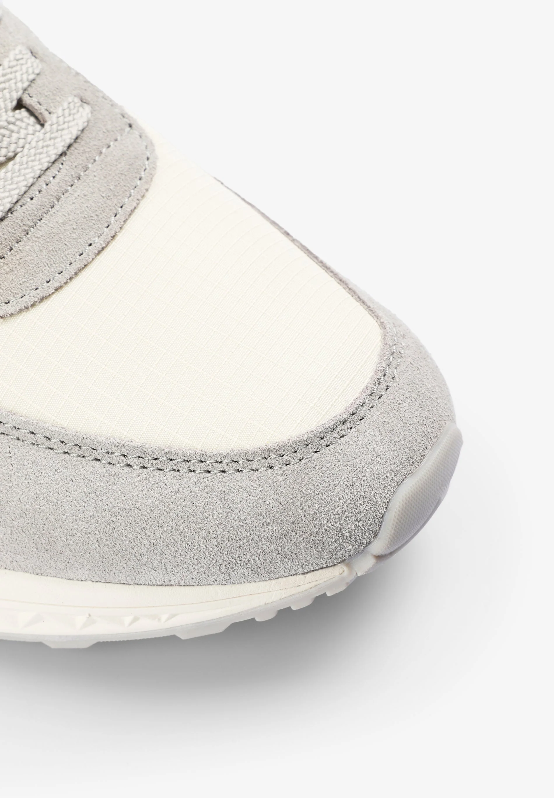 SUEDE SNEAKERS WITH SKULL - Image 7