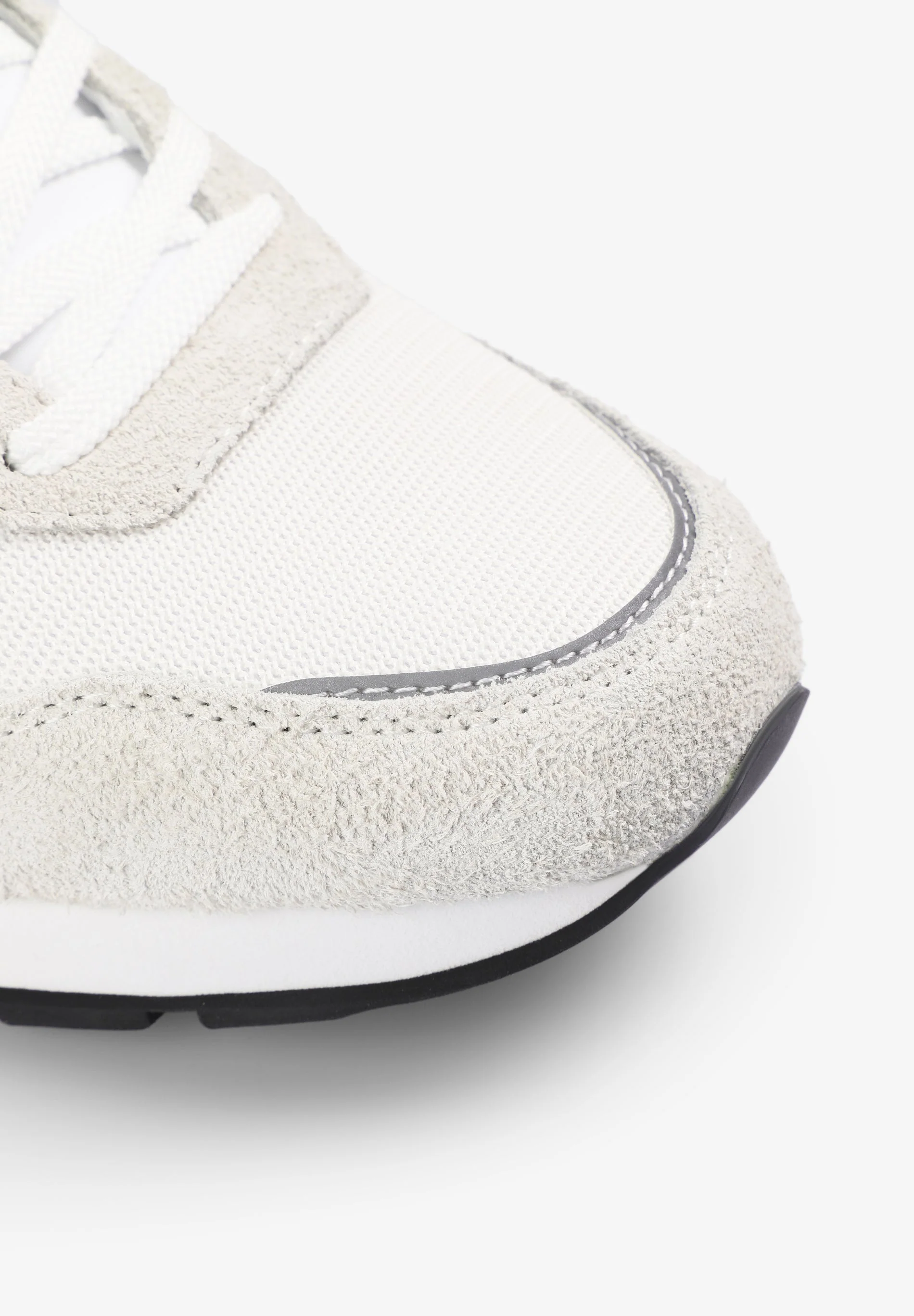 LEATHER SKULL SNEAKERS - Image 7