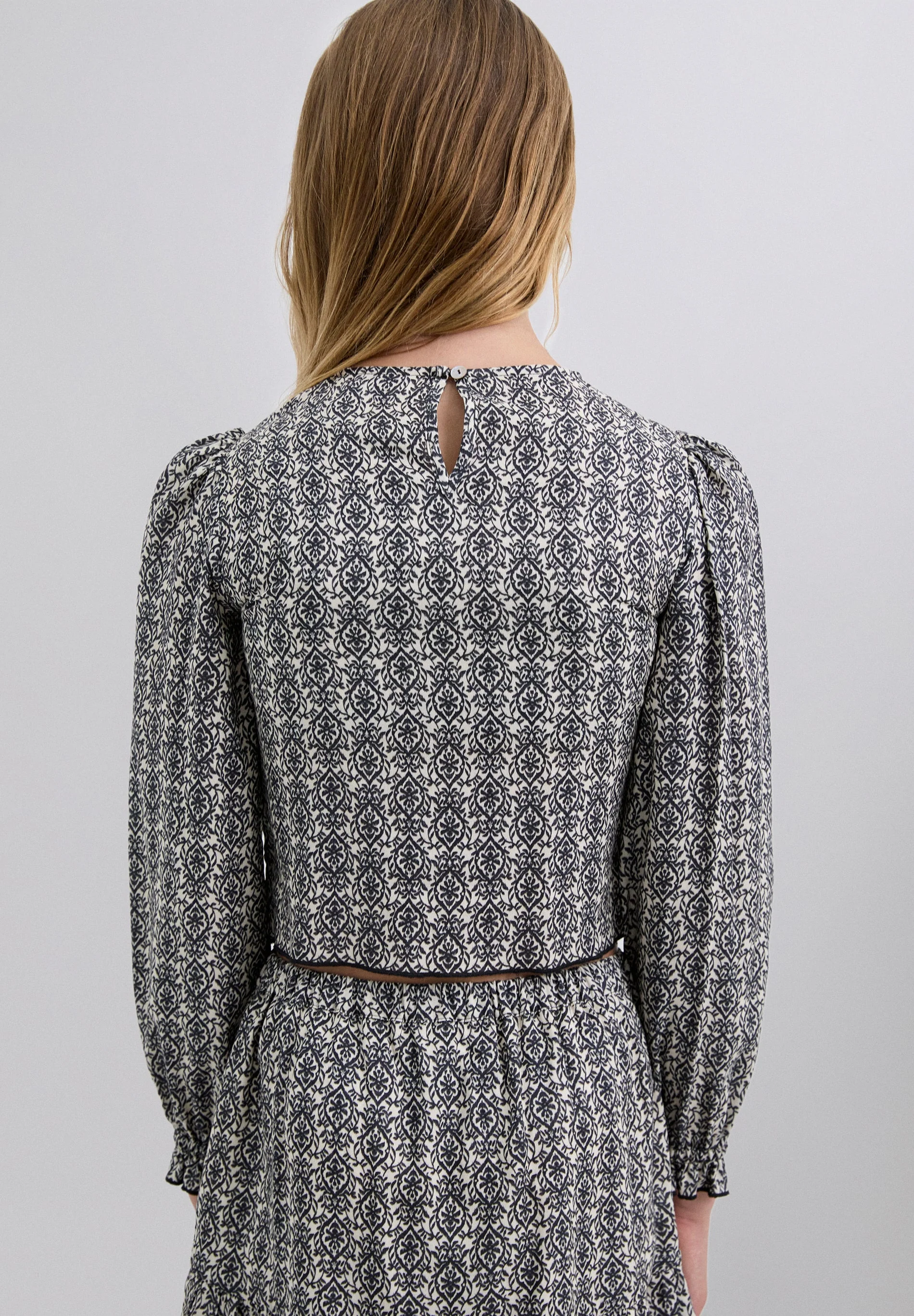 PRINT BLOUSE WITH RUFFLE - Image 6