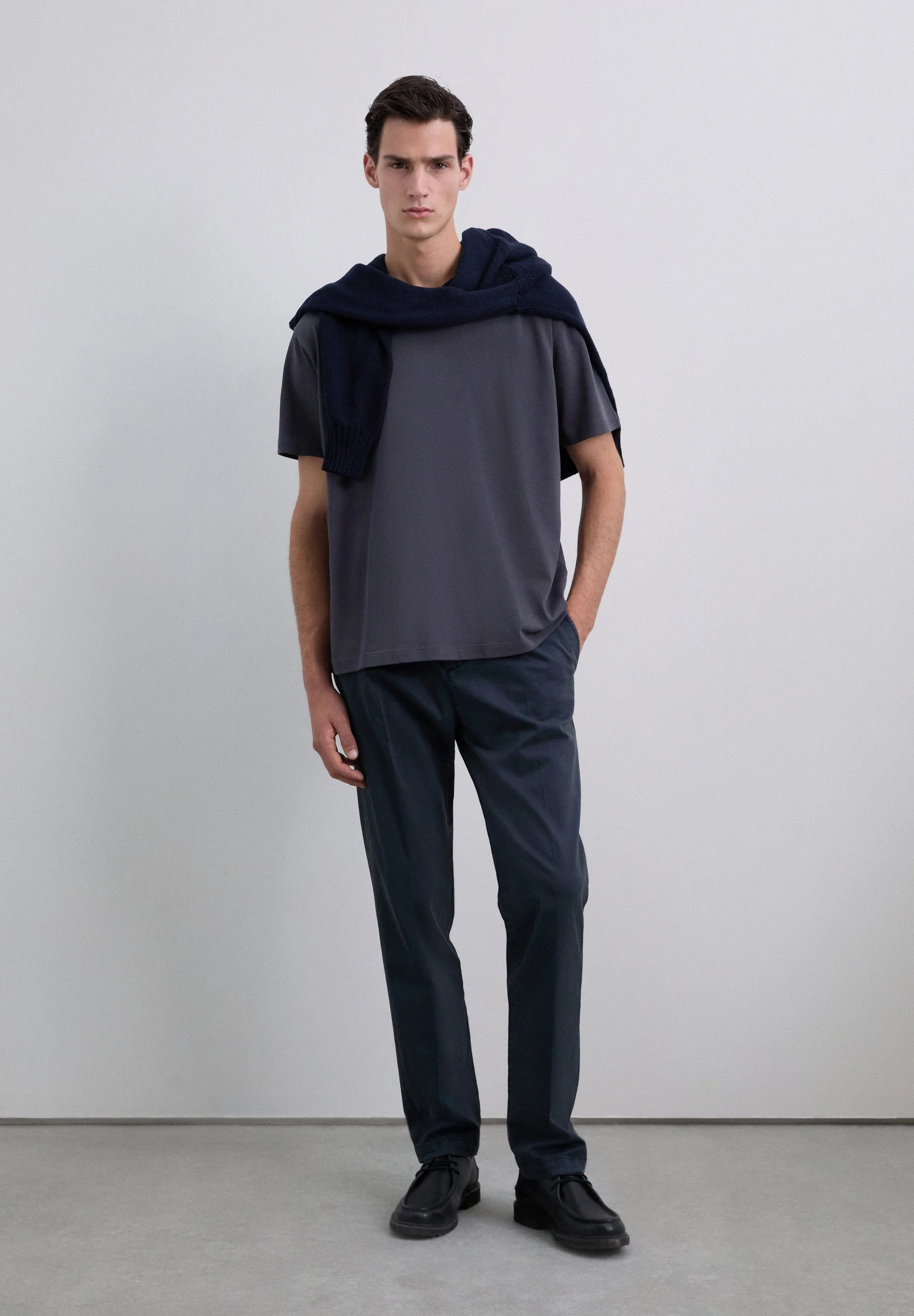 HEAVY WEIGHT COTTON T-SHIRT