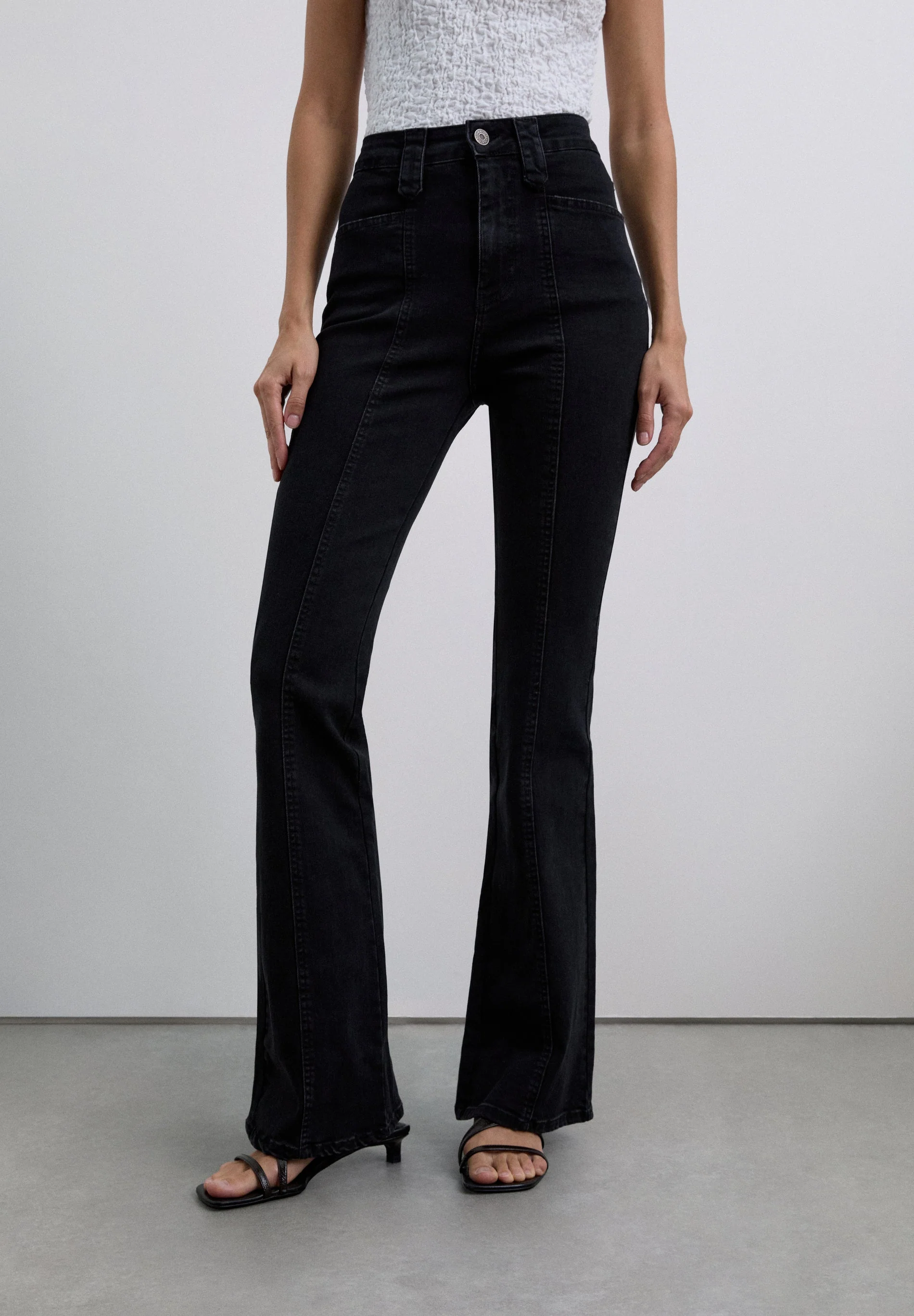 BOOTCUT JEANS - Image 2