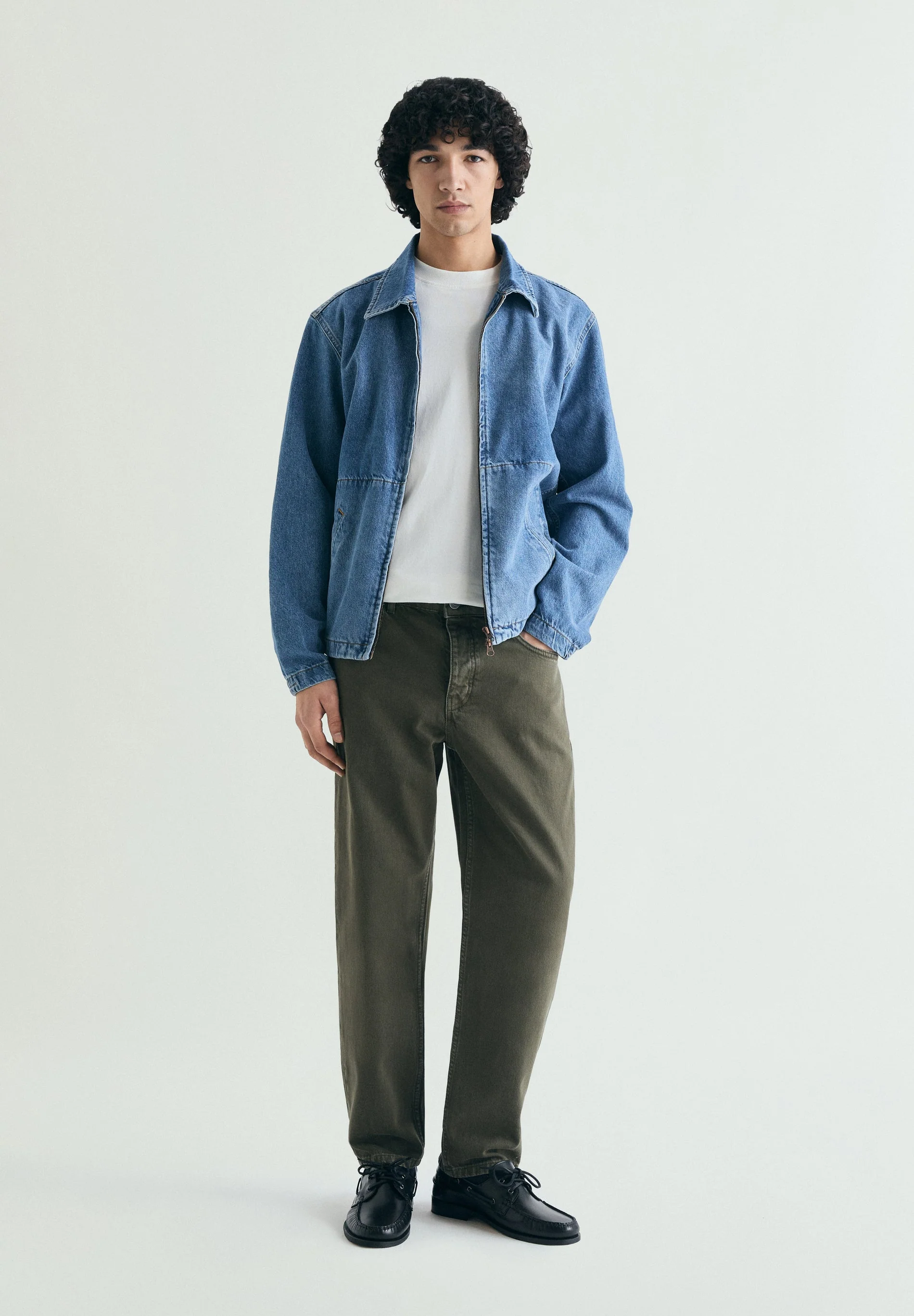 CROPPED FIT JEANS - Image 2