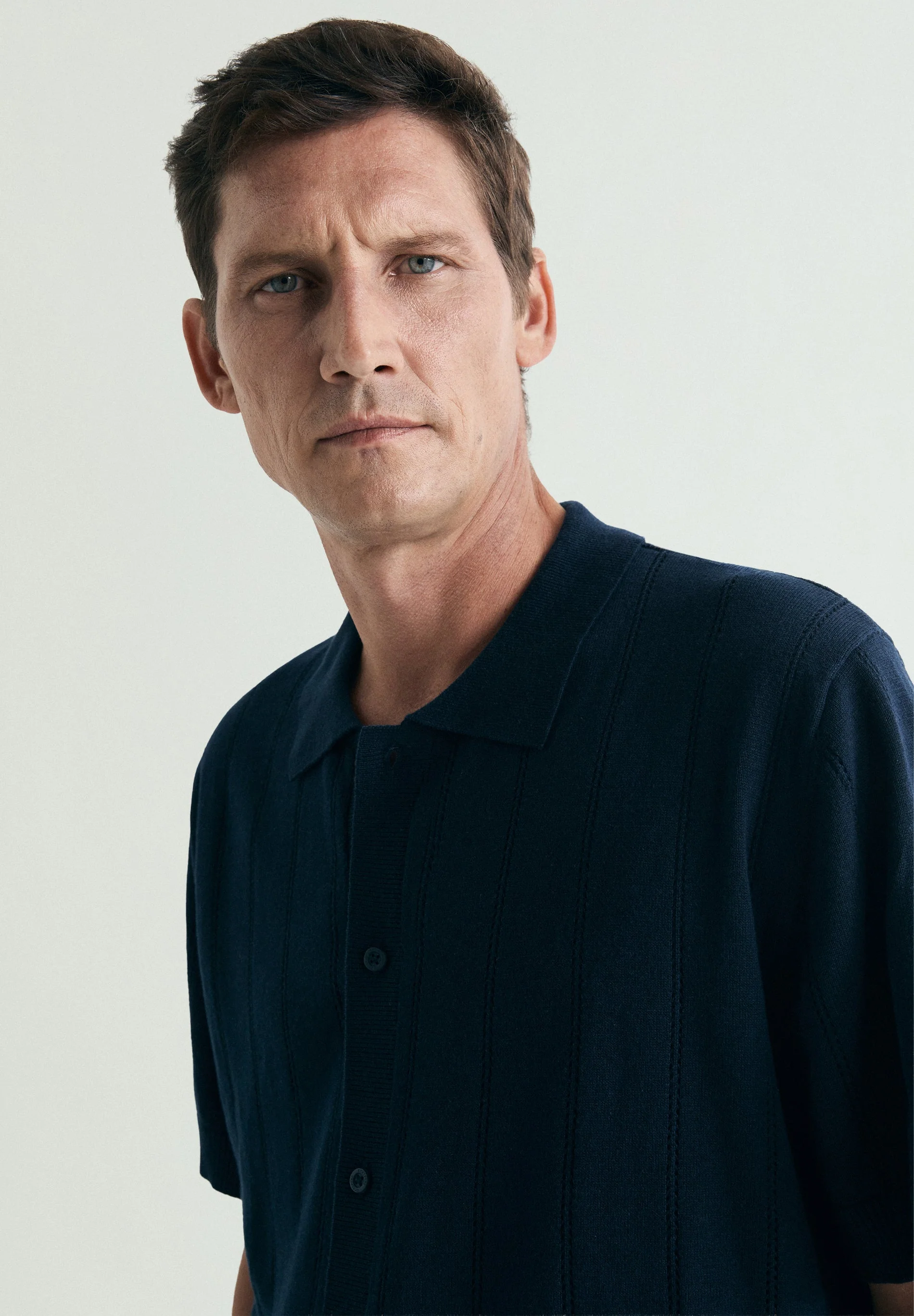 FINE KNIT POLO SHIRT WITH BUTTONS - Image 2