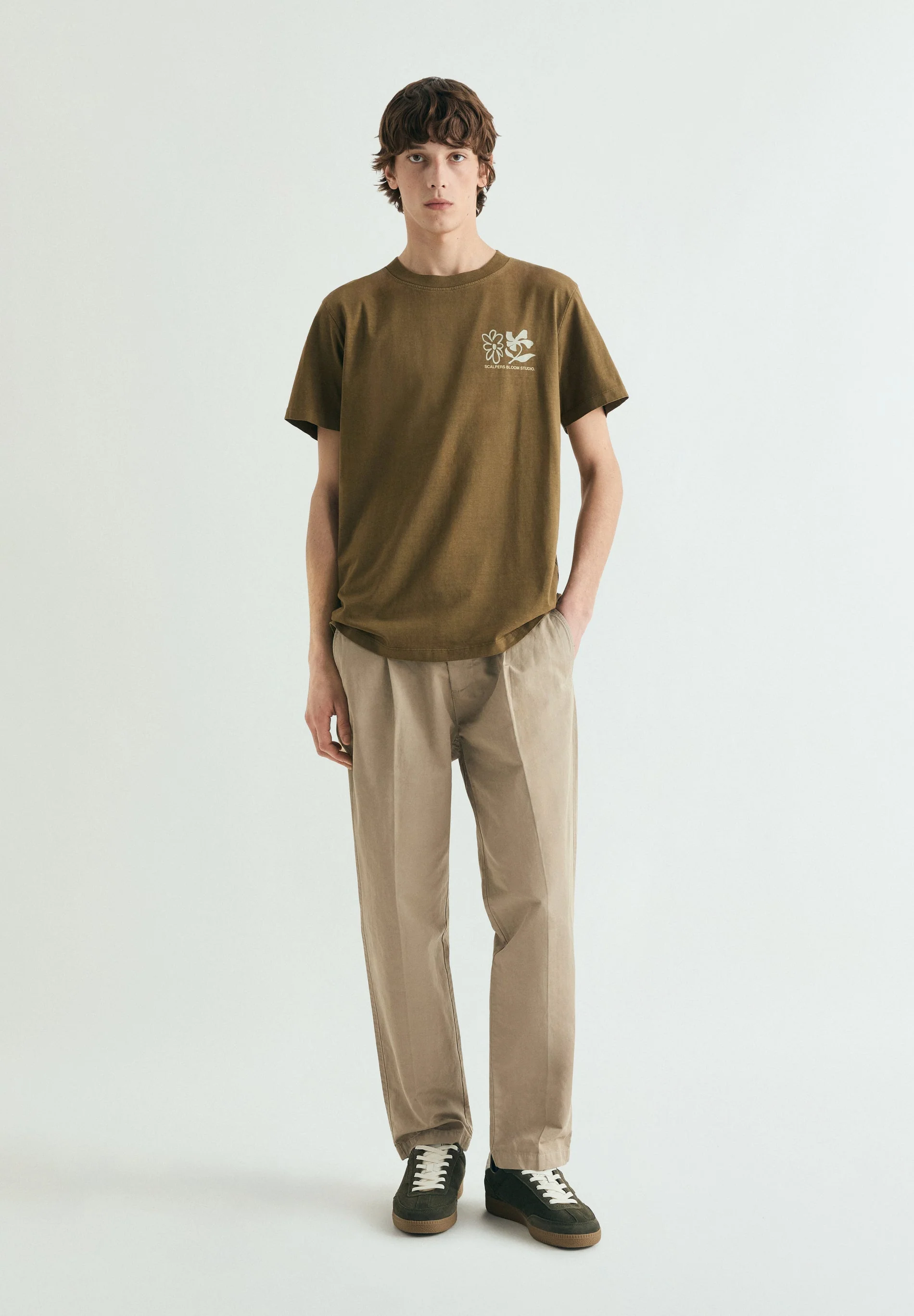 BLOOM PRINT T-SHIRT - Image 2