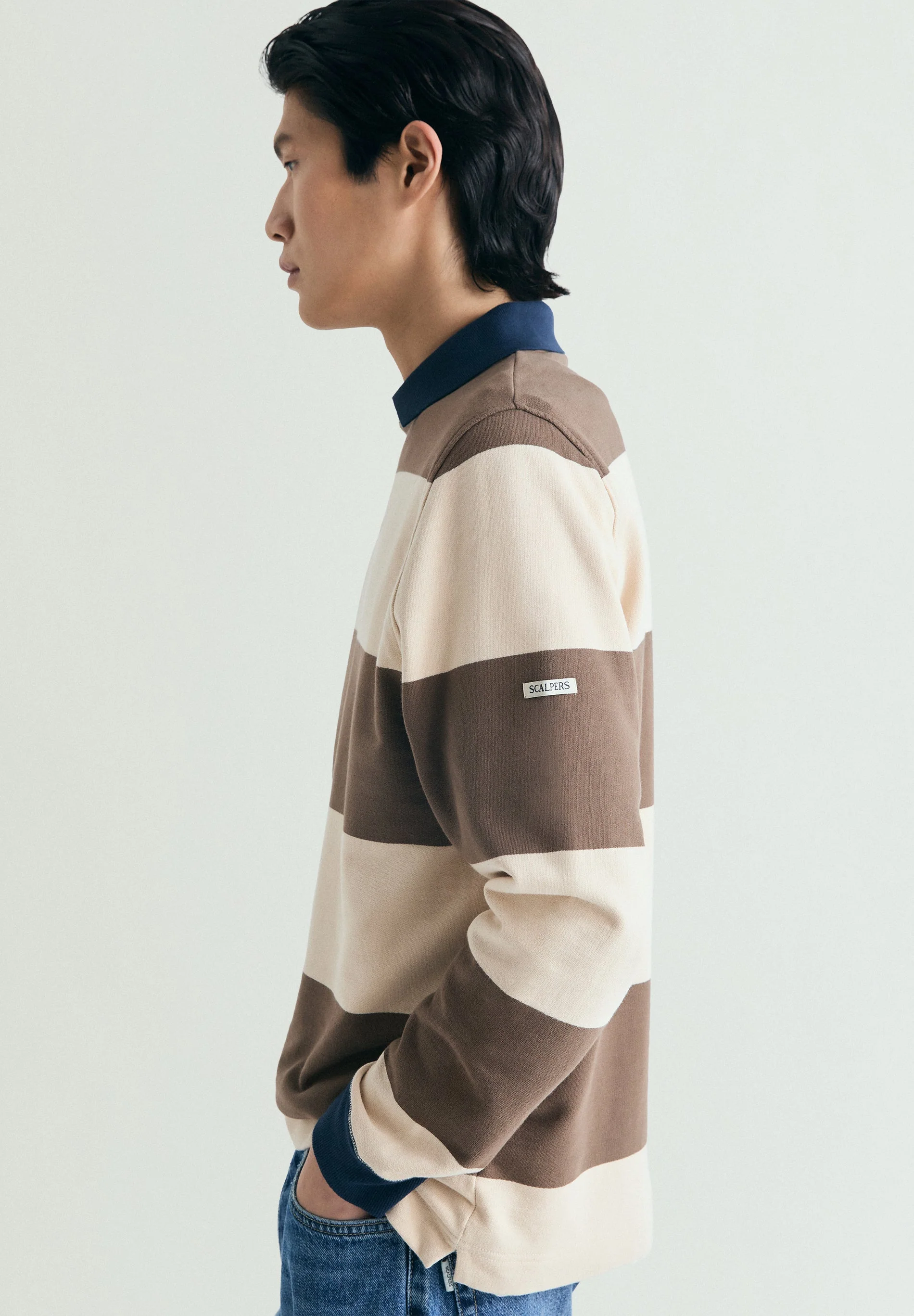 STRIPED SWEATSHIRT WITH CONTRAST COLLAR - Image 4