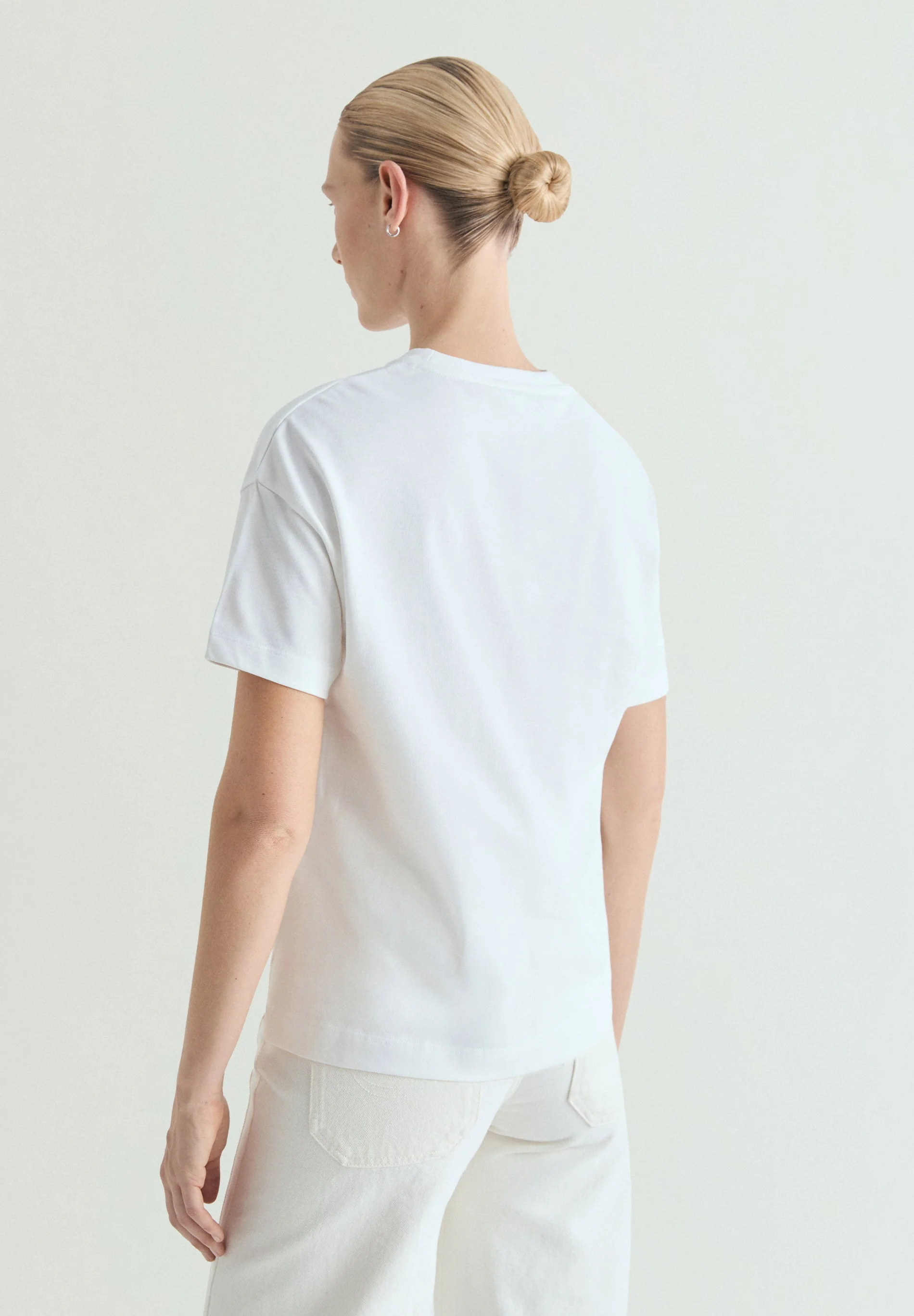 SPIRAL EMBROIDERED T-SHIRT - Image 3