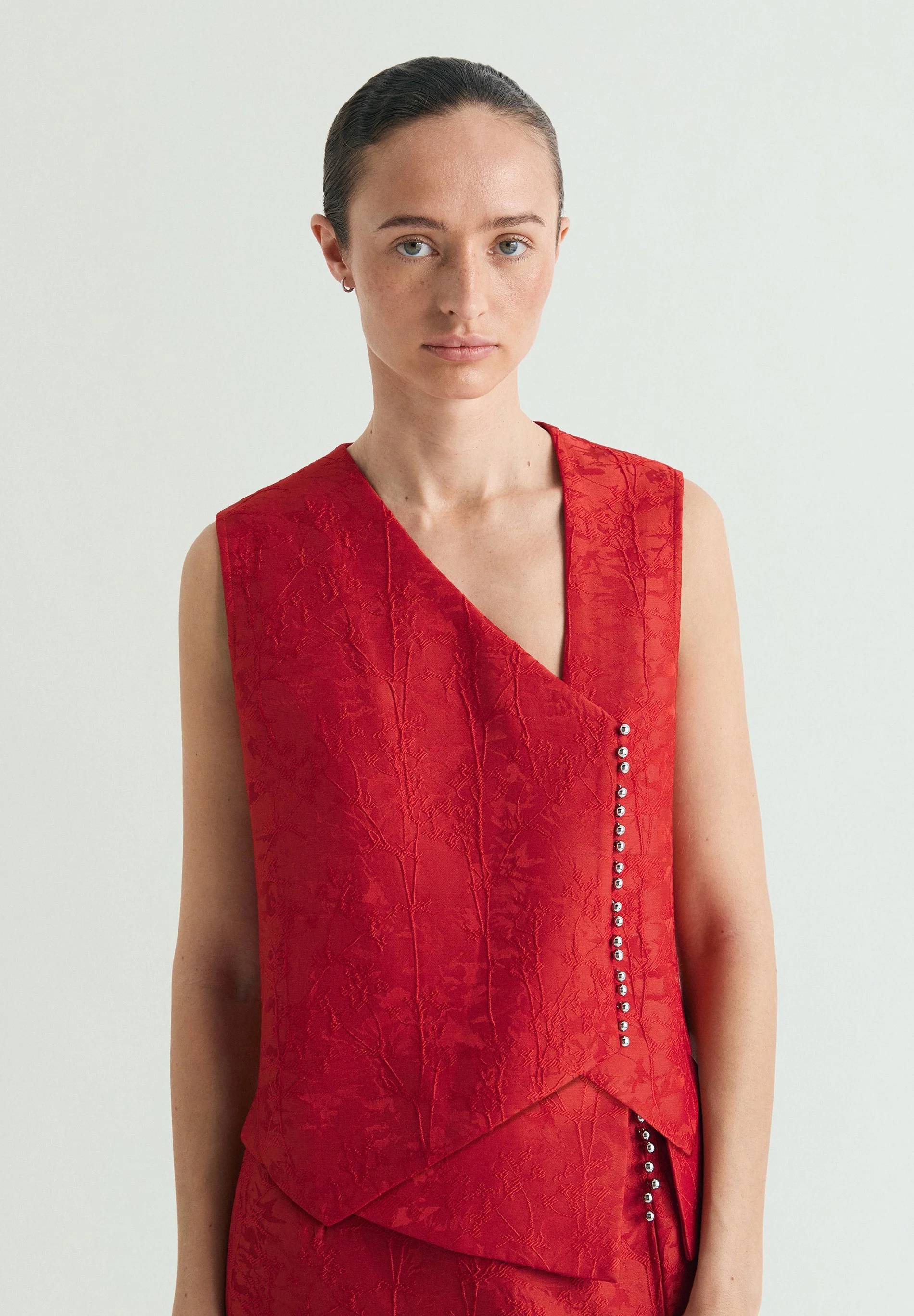 ASYMMETRIC BROCADE WAISTCOAT - Image 2