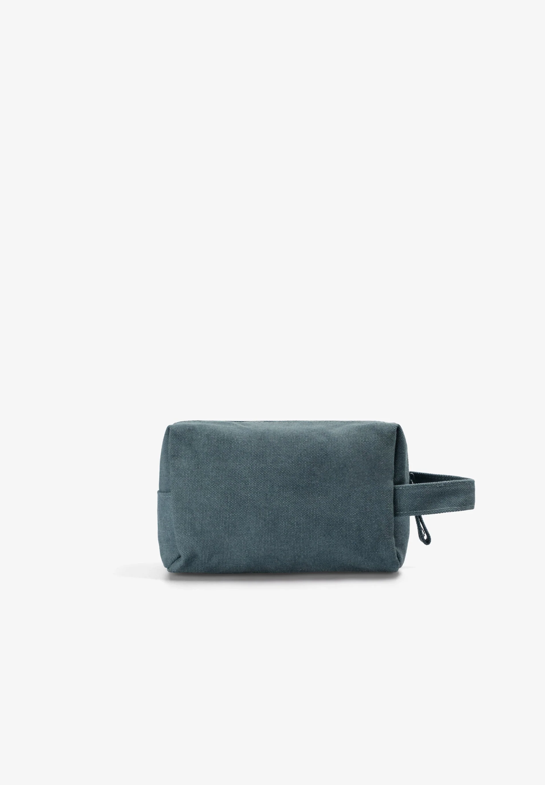 CANVAS TOILETRY BAG - Image 2