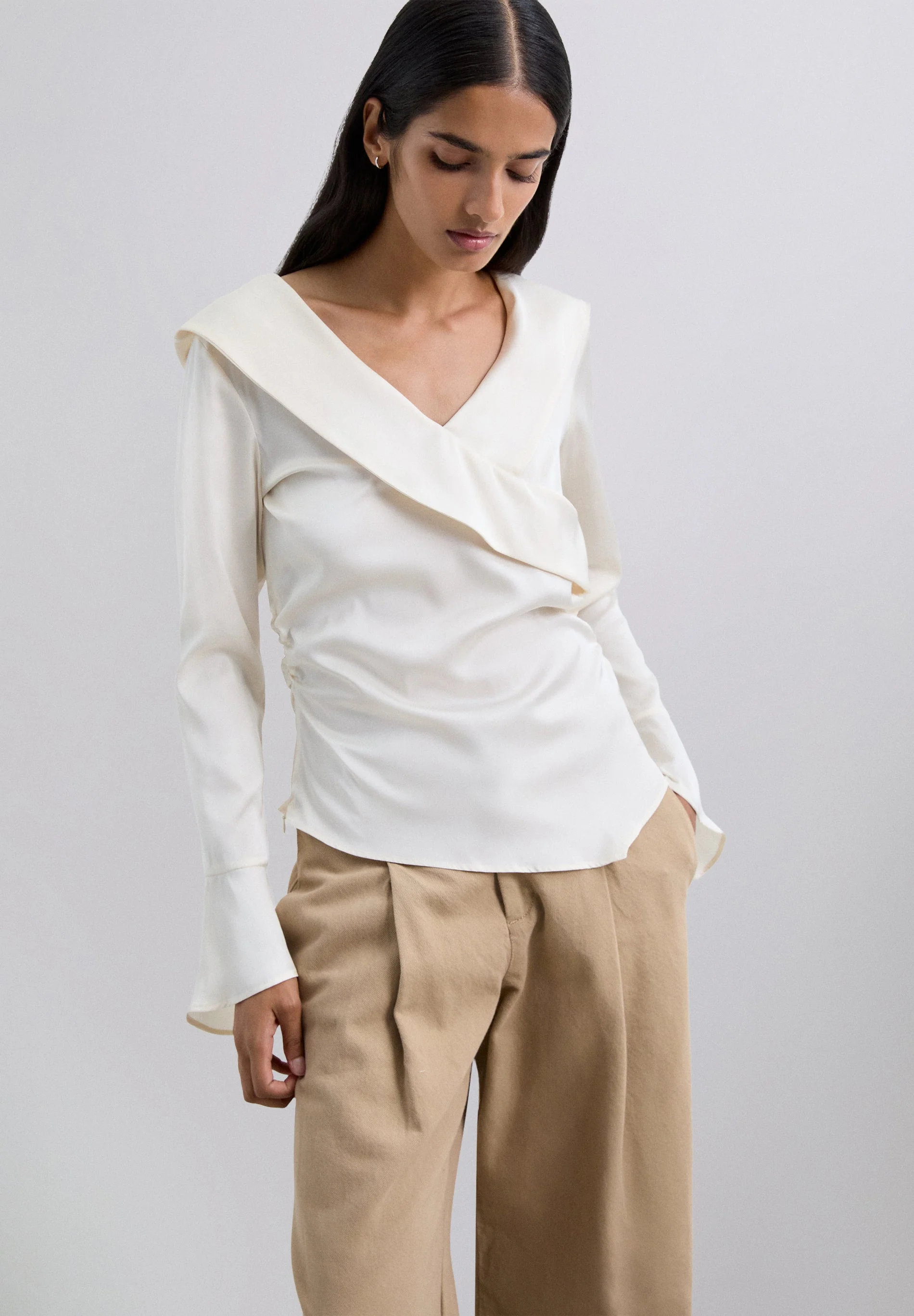 SATIN ASYMMETRIC SHIRT