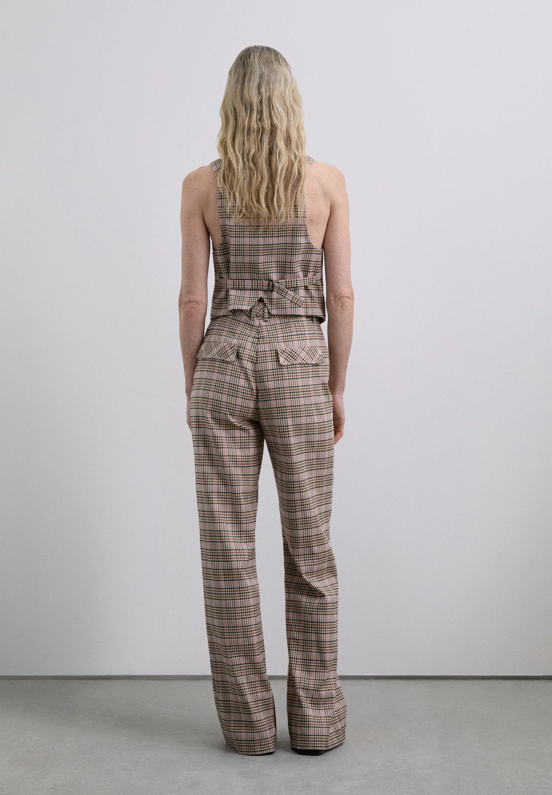 CHECKED FLARED TROUSERS - Image 4