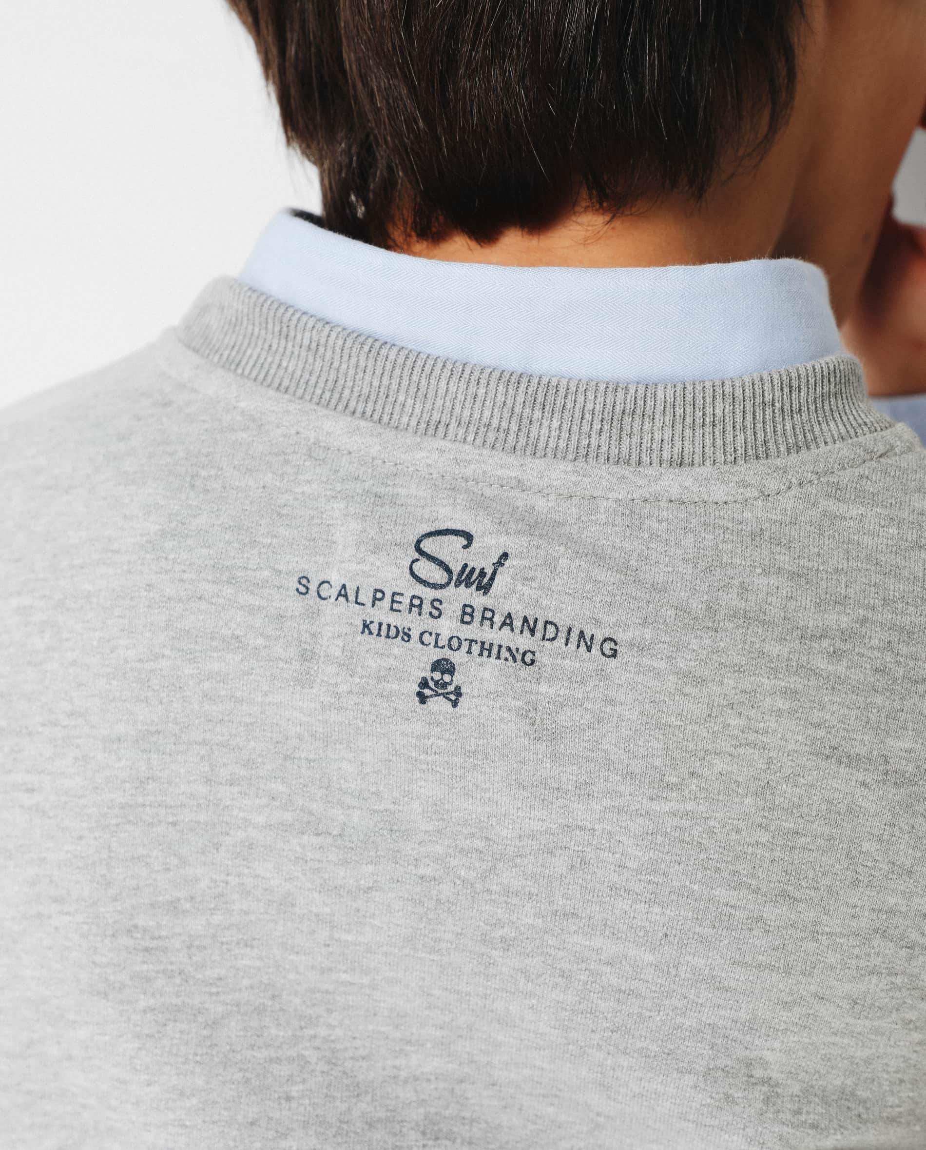 SKULL AND SHARK SWEATSHIRT - Image 5