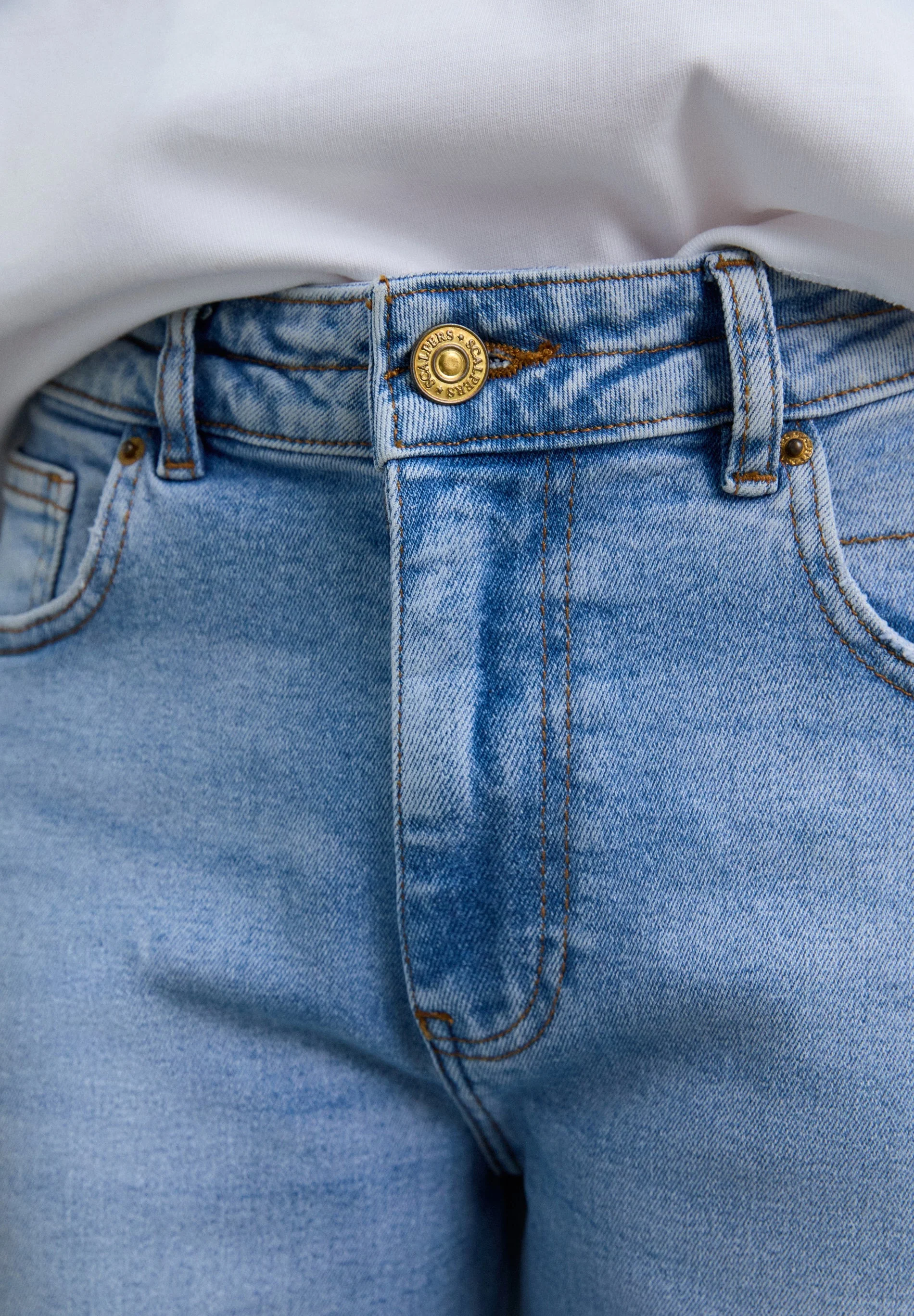FULL LENGTH JEANS - Image 4