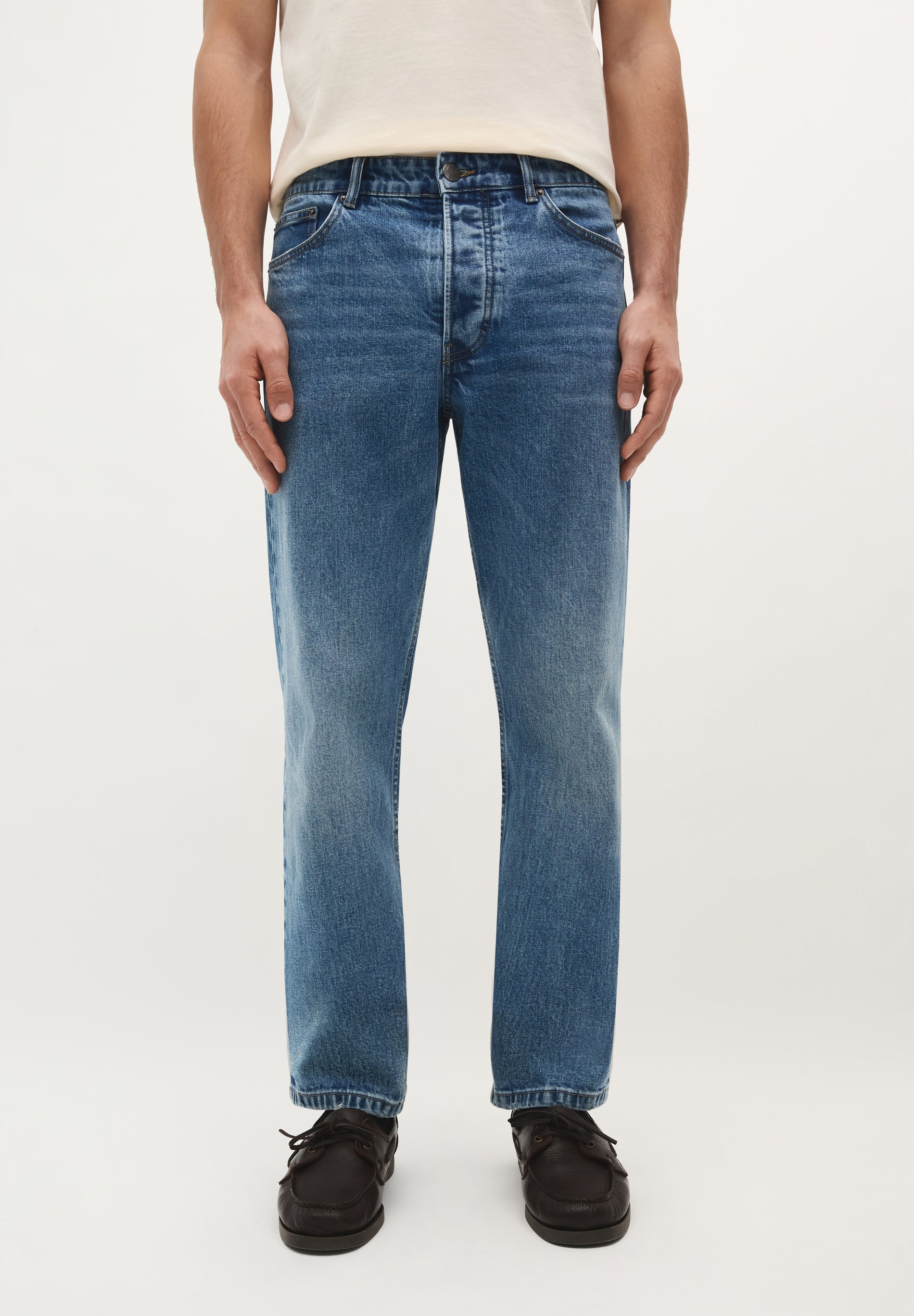REGULAR FIT JEANS - Image 4