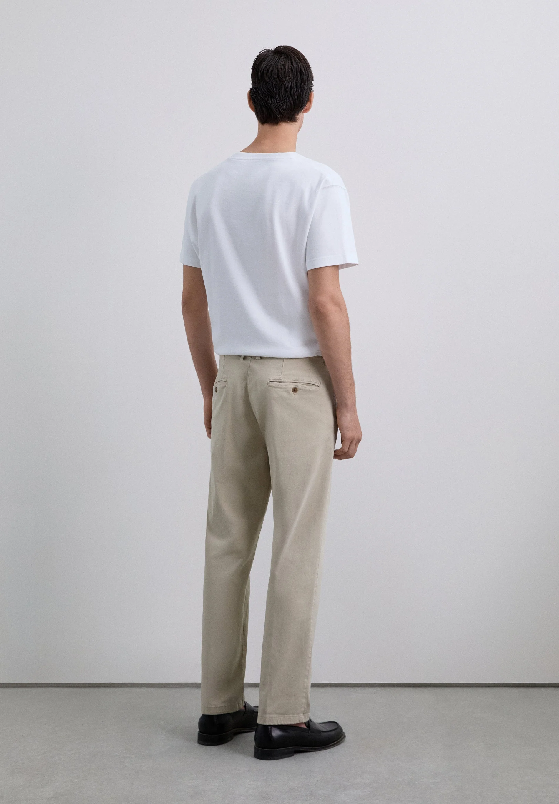 TROUSERS WITH DARTS - Image 4